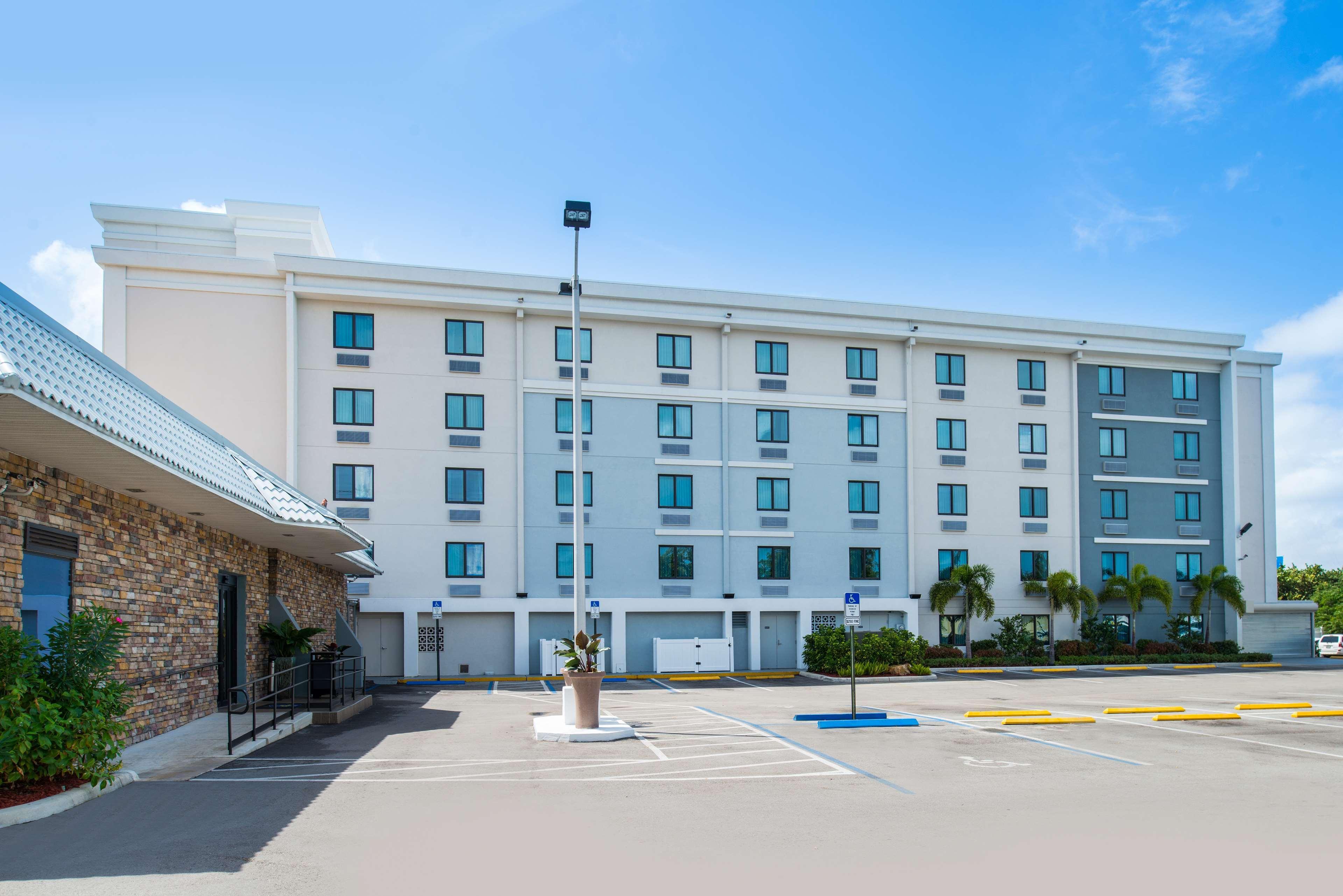Best Western Plus Hollywood/Aventura Exterior foto